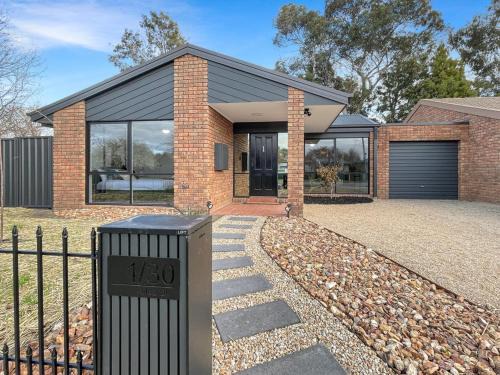Mansfield Casa | Ailsa House 30 - Central Mansfield