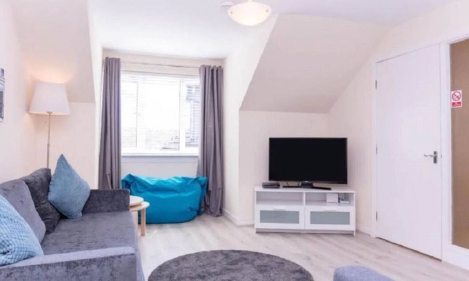 Troon Apartamento | Ailsa Retreat in the seaside town of Troon