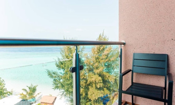 Gulhi Hotel | AIMI Beach Hotel