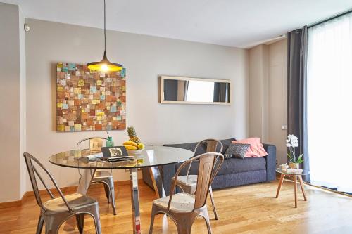 el Fort Pienc Apartamento | AinB Sagrada Familia Apartments