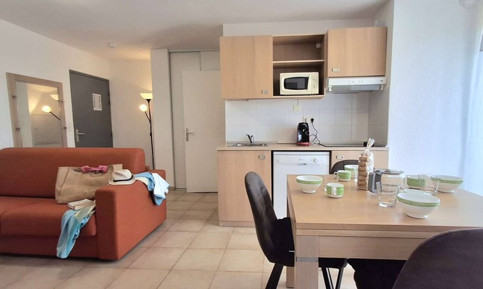 Santa-Maria-Poggio Apartamento | Apartamento climatizado para 4/6 personas cerca de la playa con dos dormitorios