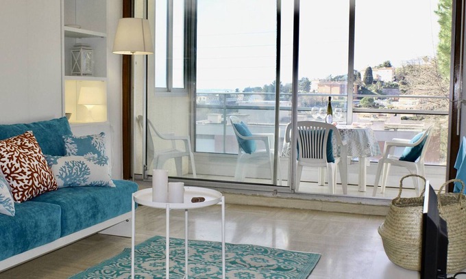 Bastide Giraud Apartamento | Estudio con aire acondicionado, piscina y aparcamiento, cerca de la playa