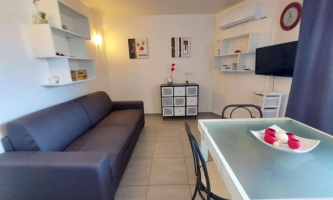 Marseillan Plage Apartamento | Apartamento con aire acondicionado para 4 a 200m de la playa, en el corazón de Marseillan-Plage