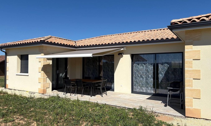 Hautefort Casa | Air-conditioned country house for 6 people in Périgord Noir