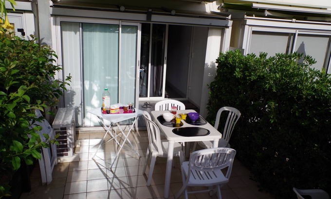 La Petite Motte Apartamento | Estudio con aire acondicionado + cabina, 5 personas con jardín. A 10 minutos del mar a pie.