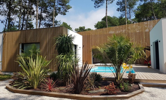 Moliets-et-Maa Villa | Villa con aire acondicionado, 4 dormitorios, 4 baños, piscina climatizada, jacuzzi, sauna