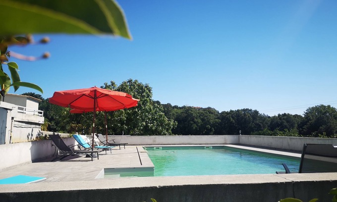 Giuncaggio Villa | Casa con piscina en el corazón del viñedo corso sin vis à vis muy tranquila.