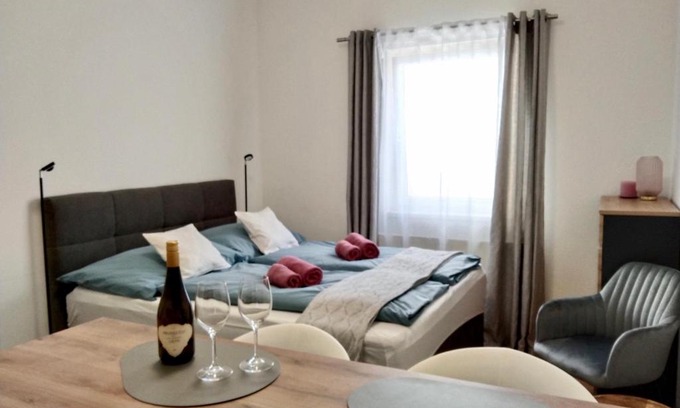 Sankt Polten Apartamento | Air-conditioned, quiet Apartment - center of Sankt Pölten - Smart TV