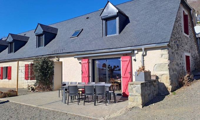 Ouzous Casa | Casa 9 personas entre ARGELES y LOURDES con vista al valle