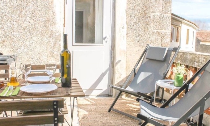 Campagne Apartamento | T3 con aire acondicionado y terraza cerca de Sommières