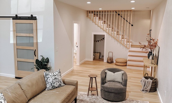 Durant Casa | AirbnP: Luxury Pickleball Barndo, 5 mins to Choctaw, 15 mins to Lake Texoma