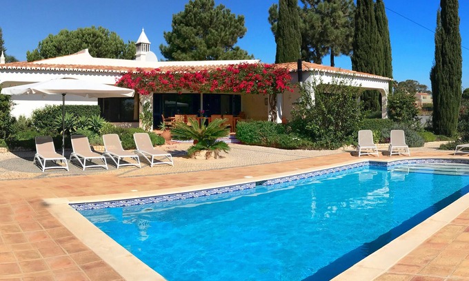 Benagil Villa | Villa 2 a 10 personas, piscina privada y vista al mar