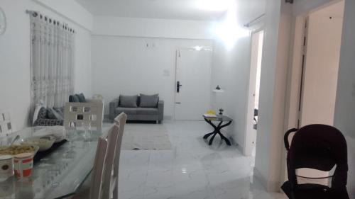 Uttara Apartamento | Airport Bliss Residence