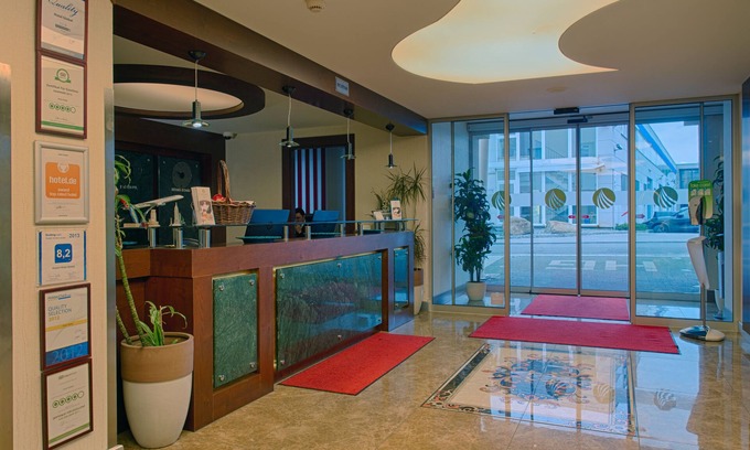 Moerfelden-Walldorf Hotel | Airport Global Hotel, Olive INN