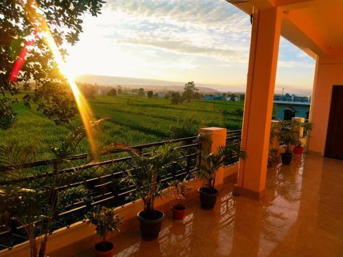 Dehradun Casa | Airport Luxury Homestay- Near Jolly Grant Airport Dehradun