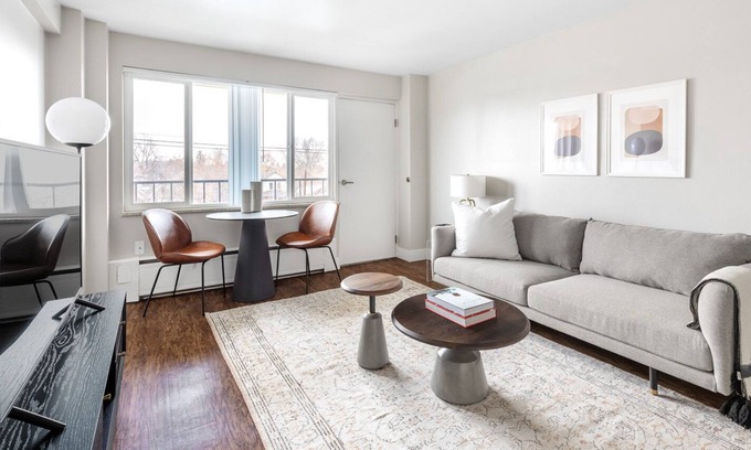 West Highland Apartamento | Airy Highland 1BR, close to LoHi Entertainment, Downtown by Blueground