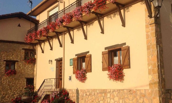 Bernedo Cabaña | Aitonaren Etxea. Casa rural para disfrutar de la naturaleza, golf, vino o bici