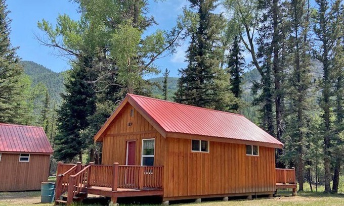 Alamosa Cabina | AIYM Camp Riverfront Duplex Cabin, Alamosa Canyon!