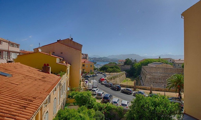 Ajaccio Apartamento | Ajaccio: Encantador T3, 4 pers, Wifi, Centro
