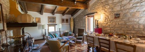 Itri Cama Y Desayuno | Akasamia B&B - La Dimora