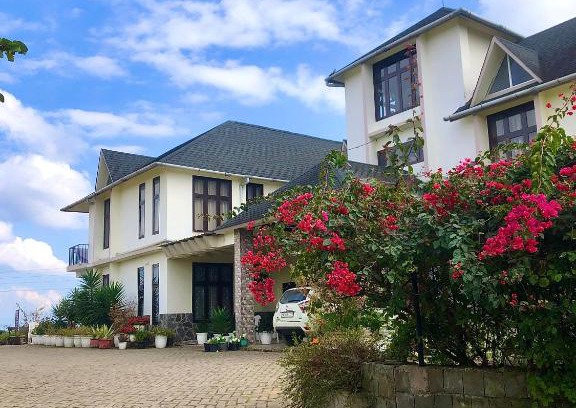 Kohima Cama Y Desayuno | Akim Homestay