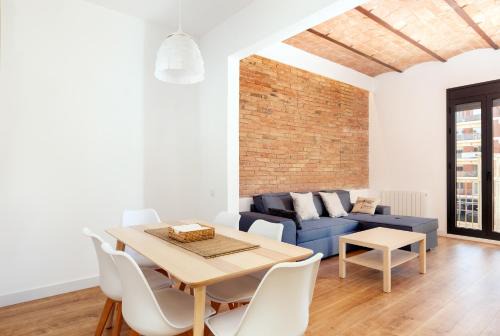 Esquerra de l'Eixample Apartamento | Akira Flats Urgell apartment