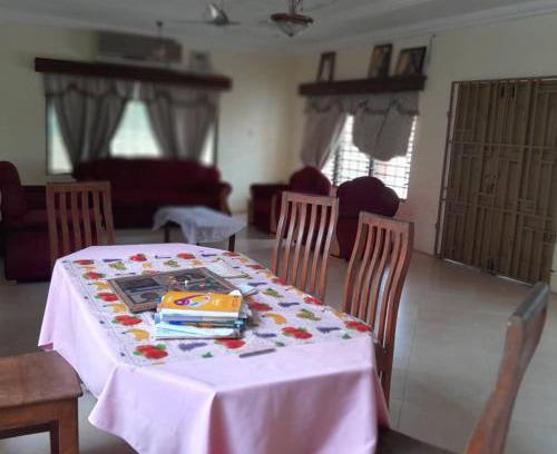 Cape Coast Apartamento | Akua Atta Panyin