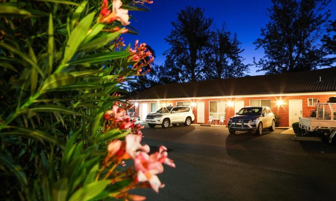 Dubbo Hotel | Akuna Motor Inn and Apartments