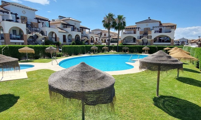 Vera Apartamento | Al Andalus Residencial Piso VIC , con WIFI , primera planta