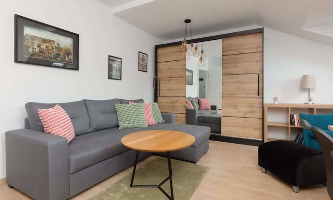 Ursynow Apartamento | Al. KEN 97 | Spacious Apartment | Parking