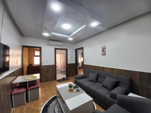 Amman Hotel | Al-Nujoom Hotel Suites