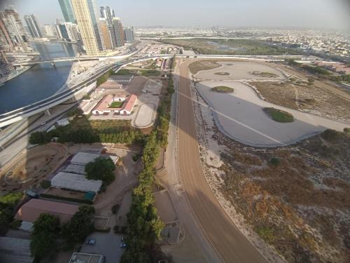Al Quoz Apartamento | Al Quoz 2 Bed Budget Apartment