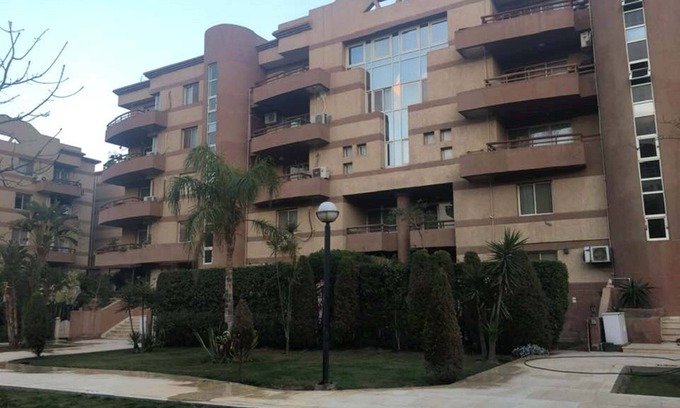 Al Rehab Apartamento | Al Rehab Apartment. (con jardín privado)