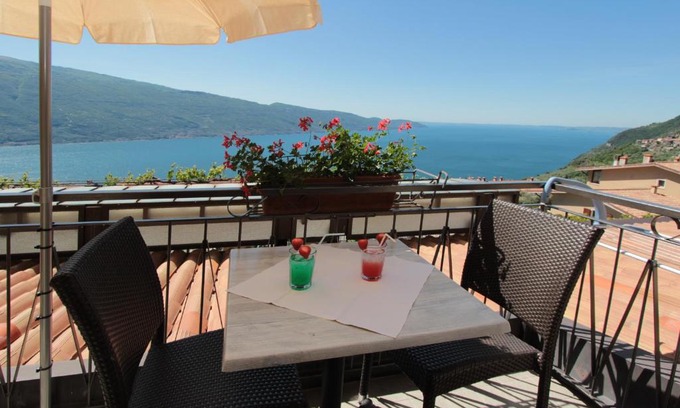 Gardola Apartamento | Al Terrazzo Apartments - Ruculì Hospitality