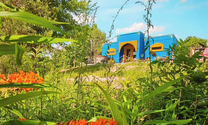 Creola Cabina | Aladdin inspired cabin Hot Tub Pet Friendly 3 Miles from Hocking Hills State Pk