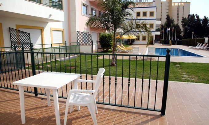 Altura Hotel | Alagoa Azul Apartments