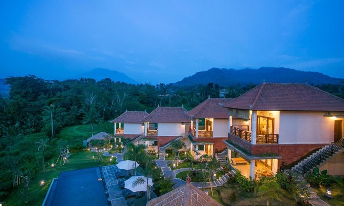Sidemen Casa | Alamdhari Resort and Spa