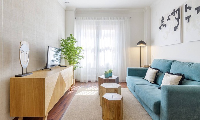 Ensanche Centro Apartamento | Alameda XI Boutique Apartment