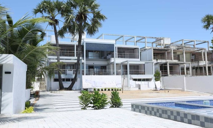 Cheyyur Villa | Alamparai Villa: Riverfront House W/ Great Views, Full Kitchen, & Strong Wi-Fi