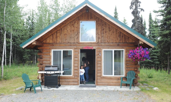 Sterling Cabina | Alaska Red Fish Lodge Furnished Cabin #6