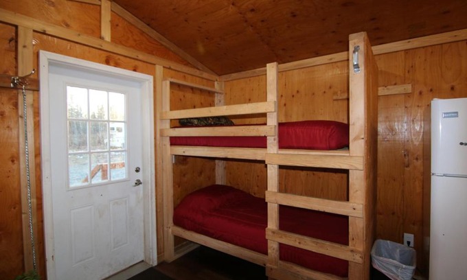 Fairbanks Casa | Alaskan Adventure Dry Cabins