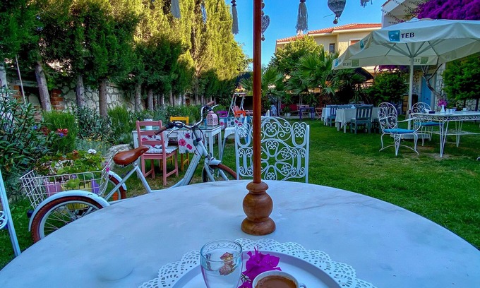 Tokoglu Hotel | Alasonya Otel Alacati by Lamira
