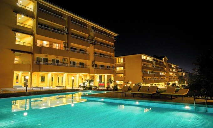 Sainagar Apartamento | Alaya Stays Veera Marina 2BHK