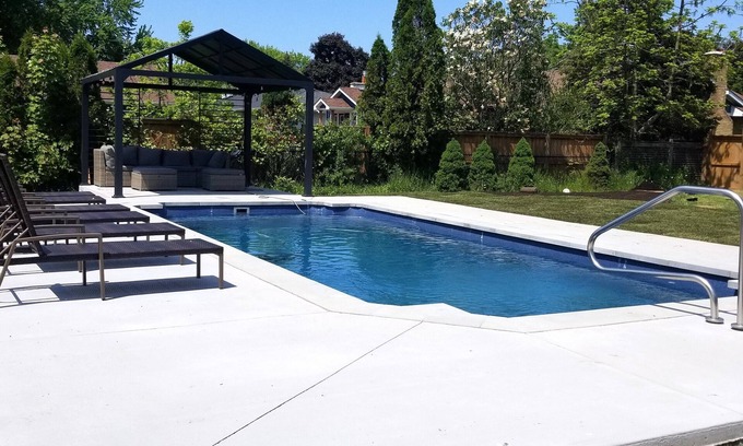 Niagara-on-the-Lake Casa | Alba Cottage with Brand New Pool