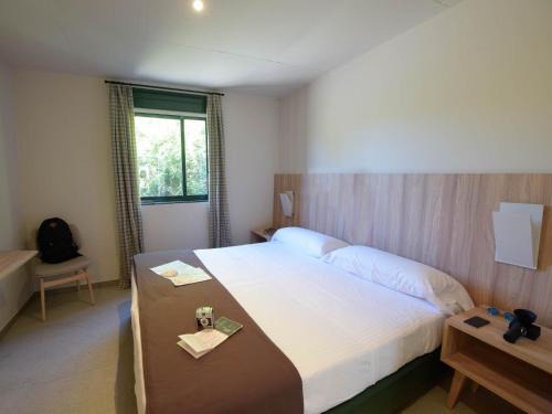 Santiago de Compostela Hostal | Albergue Monte Do Gozo