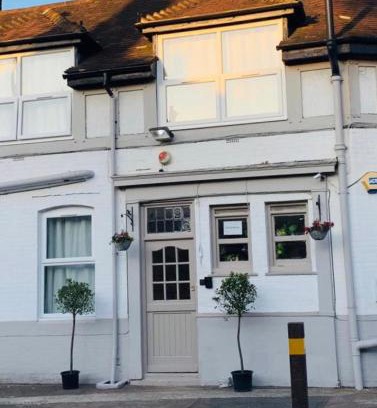 Norbiton Casa | Albert Guest House