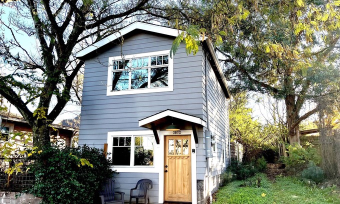 Alberta Arts District Casa | Alberta Arts Treehouse