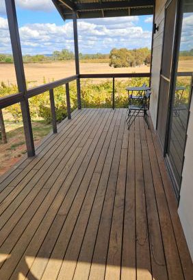 Henley Brook Cabina | Albion On Swan