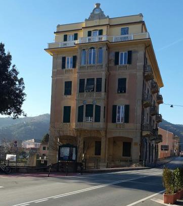 Albisola Superiore Cama Y Desayuno | Albisola bed and breakfast