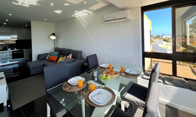 The Strip Apartamento | Albufeira Central II by Homing